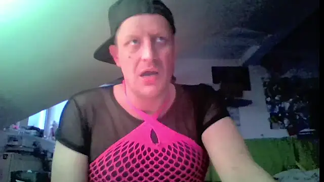 Bigthroaterboy's Webcam Show