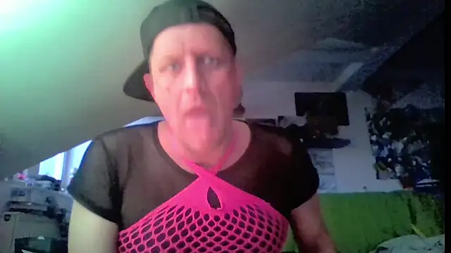 Bigthroaterboy Webcamshow