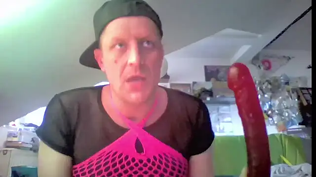 Bigthroaterboy Webcam show