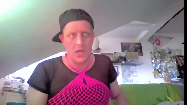 Bigthroaterboy Webcamshow