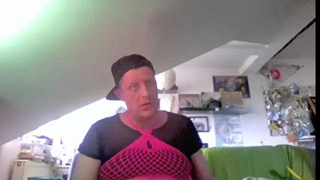 Show modela Bigthroaterboy na web-kameri