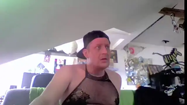 Bigthroaterboy Webcam-Show