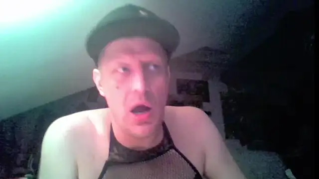 Bigthroaterboy Adlı Modelin Web Kamerası Şovu