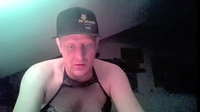 Bigthroaterboy Show Webcam