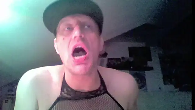 Bigthroaterboy Webcam-Show