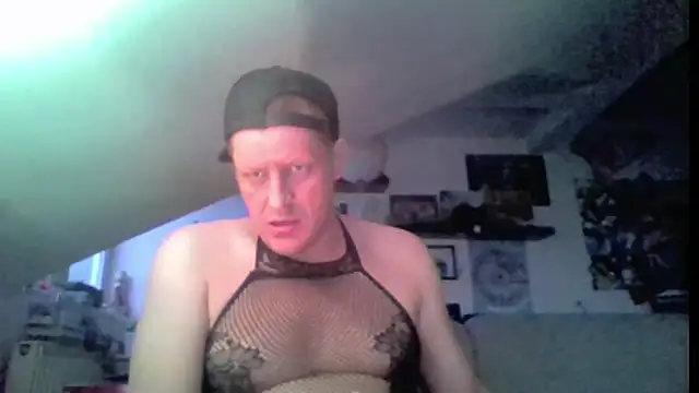 Bigthroaterboy Pertunjukan Webcam