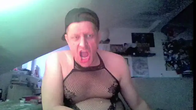 Bigthroaterboy Webcam-Show