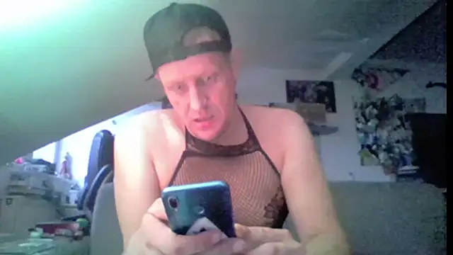 Bigthroaterboy webkamerás műsora