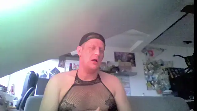 Bigthroaterboy Webcam-Show