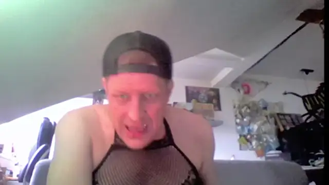 Bigthroaterboy webcam show