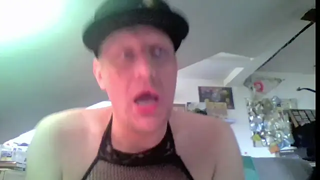 Bigthroaterboy – webcam-show