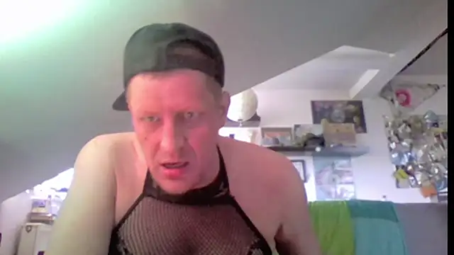 Show Webcam de Bigthroaterboy
