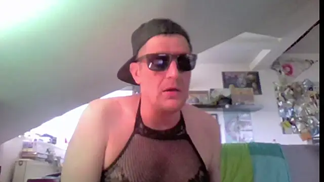 Show Webcam de Bigthroaterboy