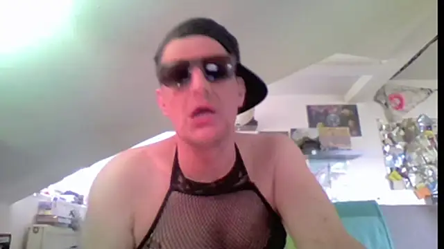 Show Webcam de Bigthroaterboy
