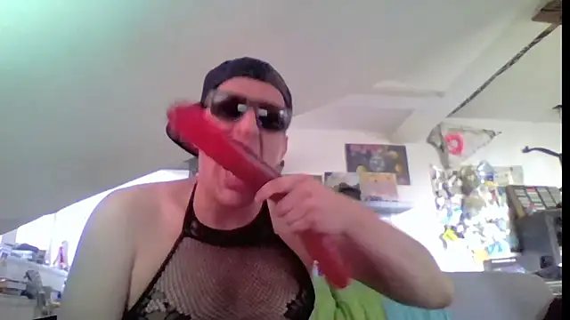 Pokazy przed kamerką – Bigthroaterboy