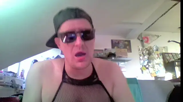 Webkamerová show Bigthroaterboy