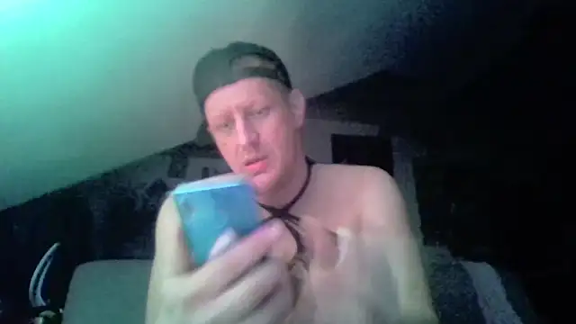 Bigthroaterboyのウェブカメラショー