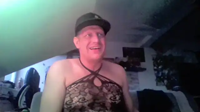 Bigthroaterboy Webcam show