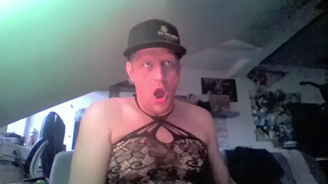 Bigthroaterboy webkamerás műsora