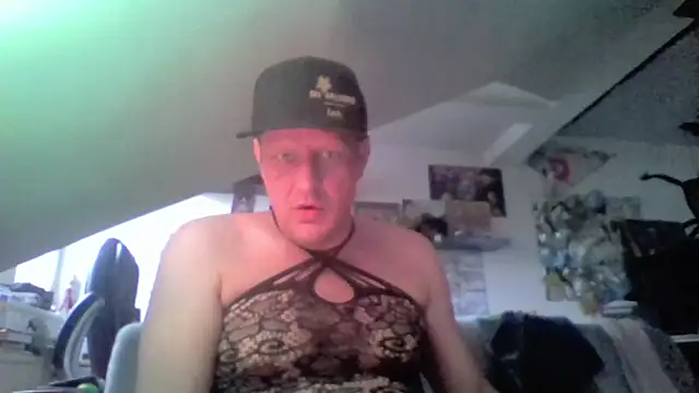 Bigthroaterboy Webcam show