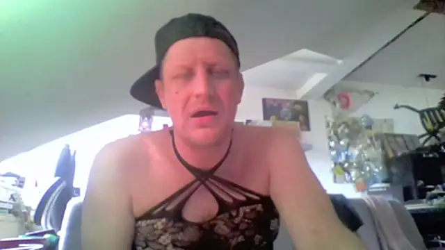 Bigthroaterboy – webcam-show