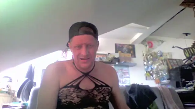 Bigthroaterboy – webcam-show