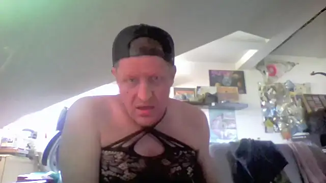 Show modela Bigthroaterboy na web-kameri