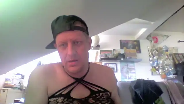 Bigthroaterboy Webcam Show
