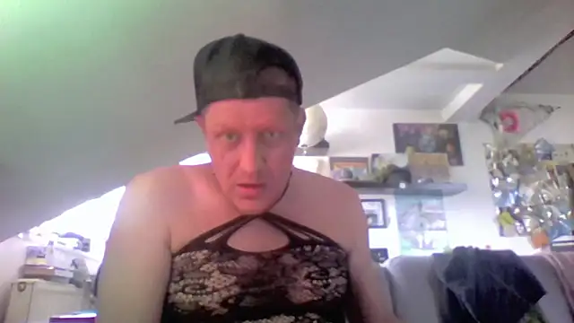 Bigthroaterboy Webcam show