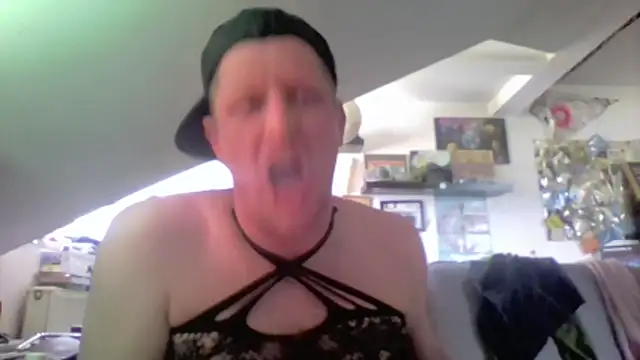 عرض كام Bigthroaterboy