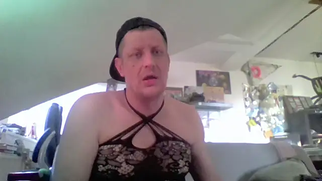 Bigthroaterboy Show Webcam