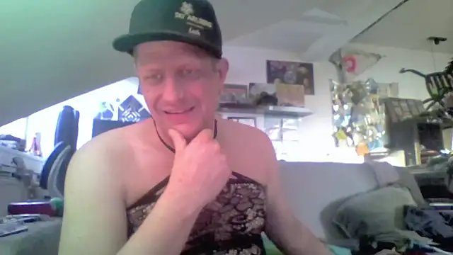 Bigthroaterboy Webcamshow