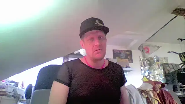 Bigthroaterboy Show Webcam