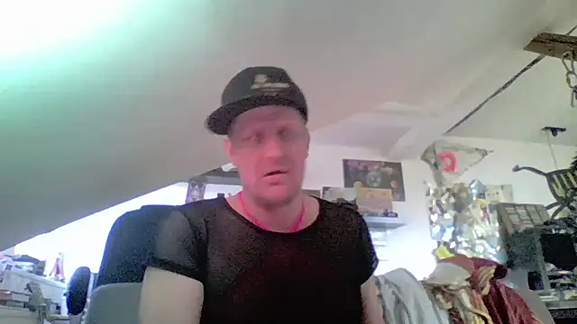 Bigthroaterboy Webcam-Show