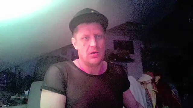 Bigthroaterboy Webcam-Show