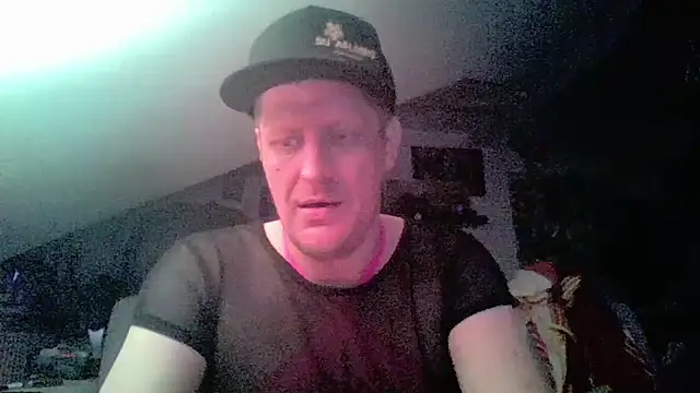Bigthroaterboy 网络视讯表演