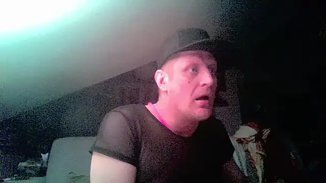Bigthroaterboy's Webcam Show
