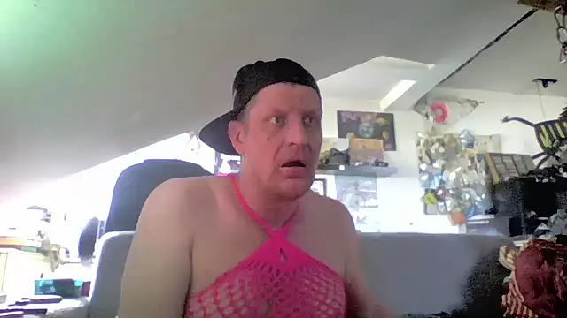Bigthroaterboy 网络视讯表演