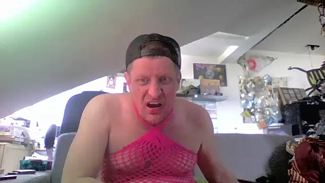 Pokazy przed kamerką – Bigthroaterboy