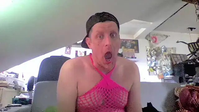 Bigthroaterboy's Webcam Show