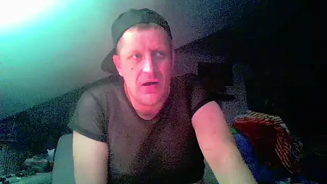Bigthroaterboyn Webbikameraesitys