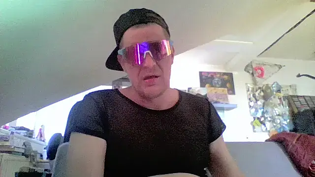 Webkamerová show Bigthroaterboy