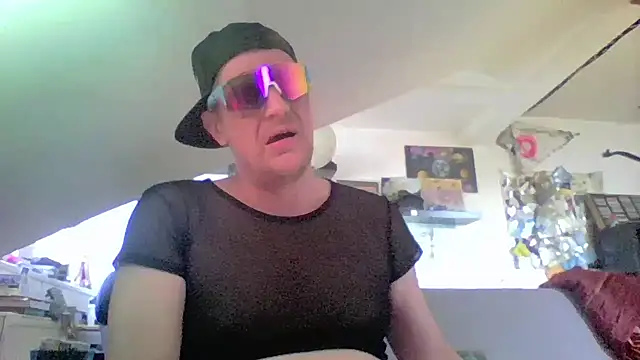 Bigthroaterboy Webcamshow