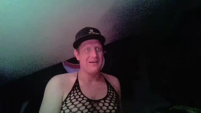Bigthroaterboy Show in webcam