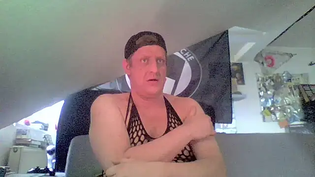 Bigthroaterboyのウェブカメラショー