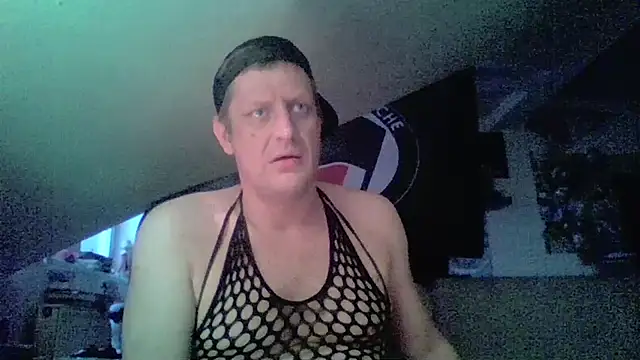 הופעת וובקאם של Bigthroaterboy