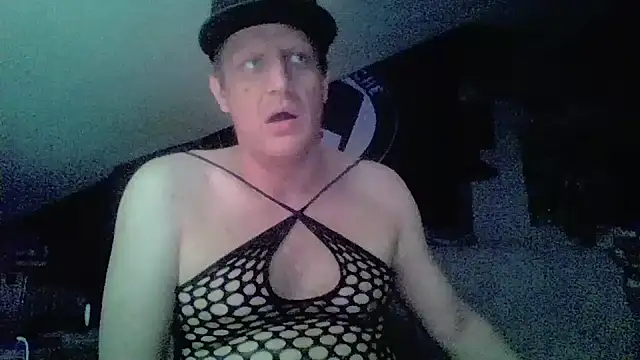 Bigthroaterboy Webcam Show