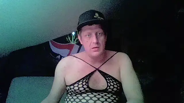 Bigthroaterboy's Webcam Show