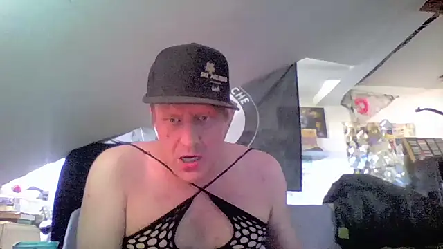 Bigthroaterboy Show Webcam