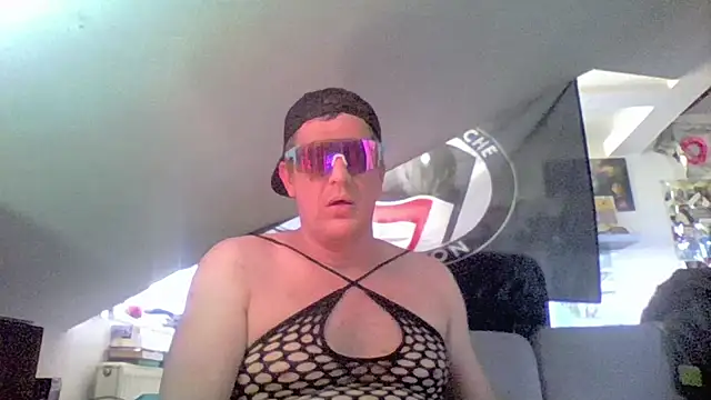 Bigthroaterboy Webcam Show